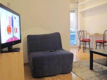 Apartamentos Madrid Hortaleza — Photos 2